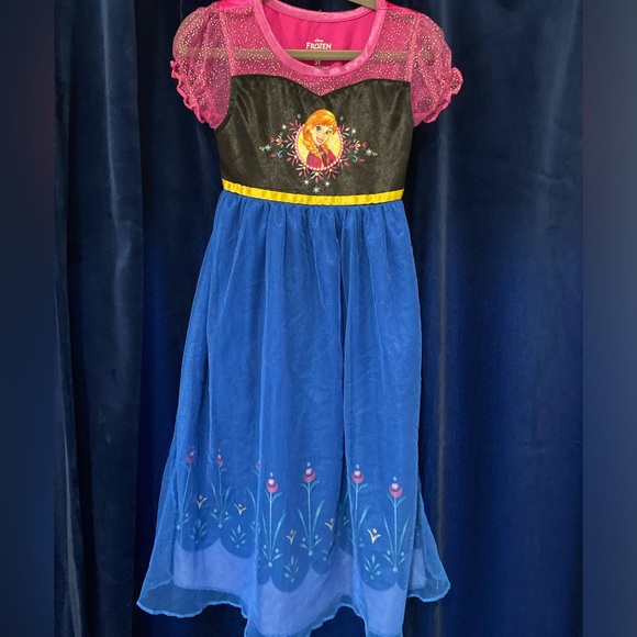 Disney Frozen Nightgown - Picture 1 of 3